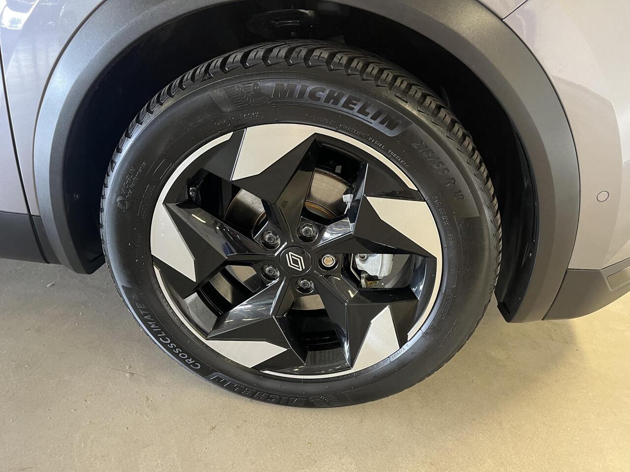 Renault CAPTUR 1.6 E-Tech full hybrid 145 techno / SCHUIF KANTELDAK / NAVIGATIE / GOOGLE ASISTENT / CLIMATE CONTROLE /PARKEERSENSOREN VOOR EN ACHTER+CAMERA.