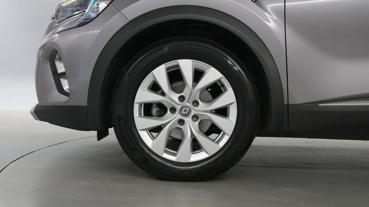 Renault CAPTUR 1.3 TCe 140pk Intens Automaat / Navigatie / Keyless / Camera / Trekhaak