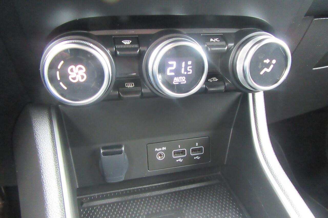 Renault CAPTUR 1.6 E-Tech Full Hybrid Techno, Camera, 18 Inch