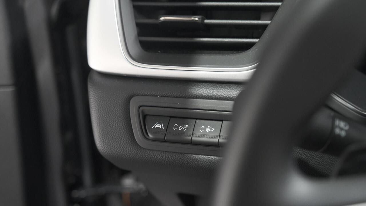 Renault CAPTUR Mild Hybrid 140 EDC Techno | 360 Camera | 9.3 Inch Grootscherm | Stoelverwarming | Apple Carplay | 18 Inch Lichtmetalen Velgen