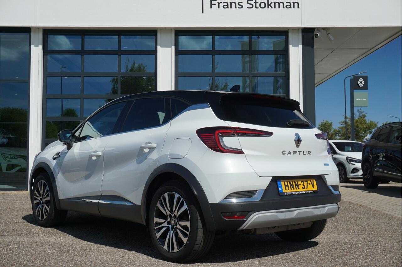 Renault CAPTUR 1.6 E-Tech Plug-in Hybrid 160 Initiale Paris