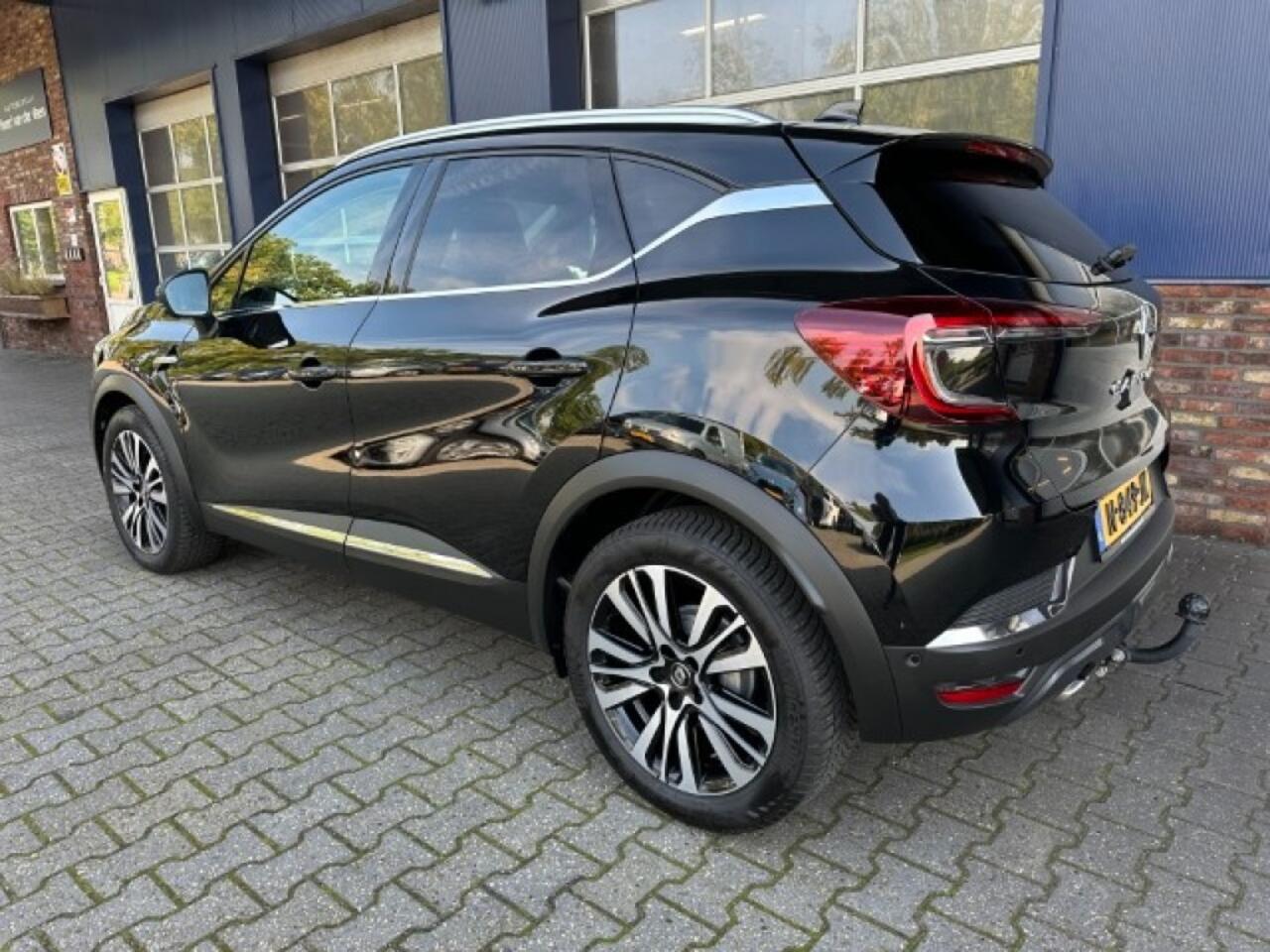 Renault CAPTUR 1.3 TCE INIT. PARIS. LEER. 360 CAMERA. TREKHAAK. ALL.IN.