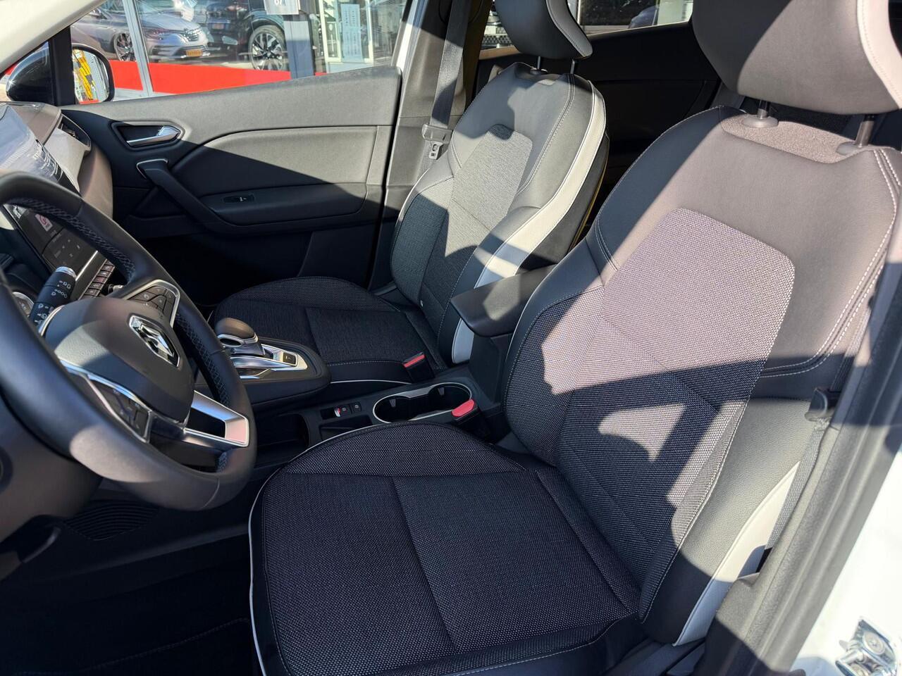 Renault CAPTUR E-Tech Plug-in Hybrid 160 Intens | Dealeronderhouden | KEYLESS ENTRY/START | CAMERA |