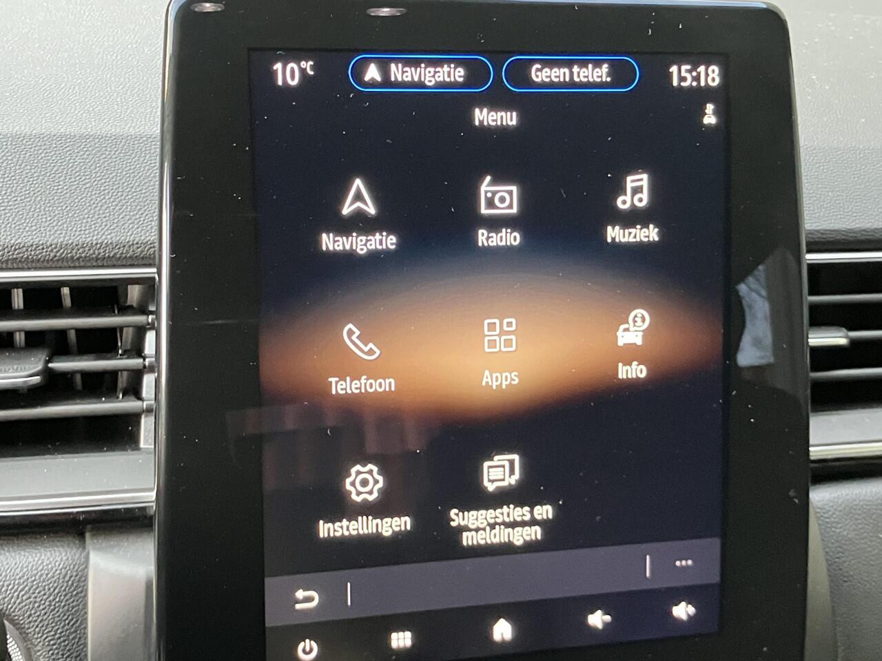 Renault CAPTUR 1.6 E-Tech Plug-in Hybrid 160 E-Tech Black Edition