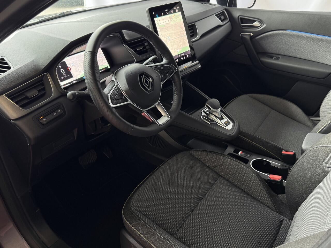 Renault CAPTUR 1.3 MILD HYBRID 160 TECHNO CAMERA 18''LMV STOEL/STUUR .VERW PURE VISION LED 10'' R-LINK NAVI 2025 EDC-automaat (Efficiënt Dual Clutch) 7 Versnellingen 1200KG Trekgewicht