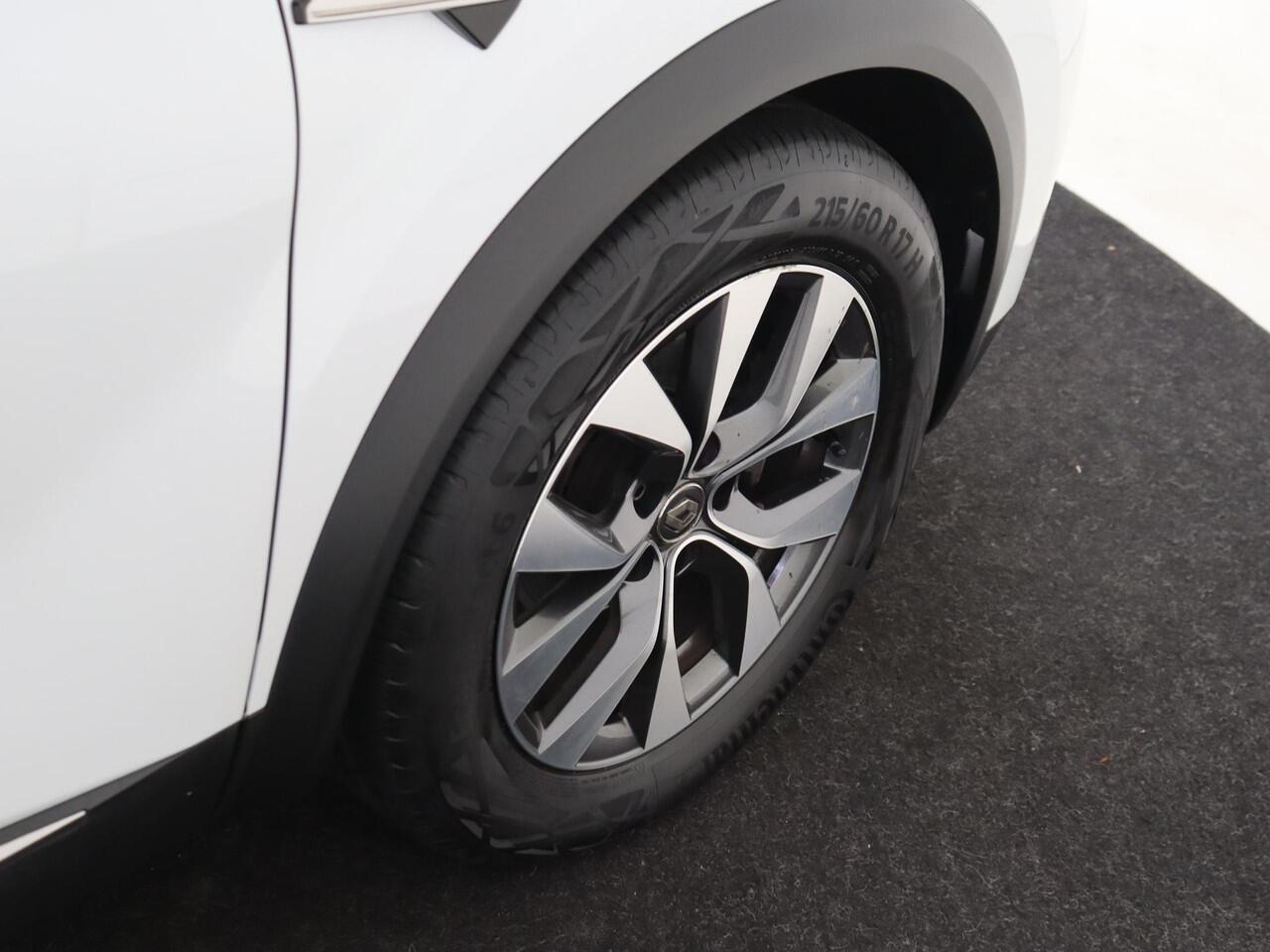 Renault CAPTUR 1.3 TCe 130 Intens | Navigatie | Camera