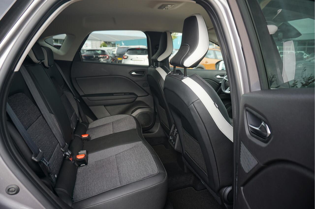 Renault CAPTUR 1.6 E-Tech Hybrid 145 Techno