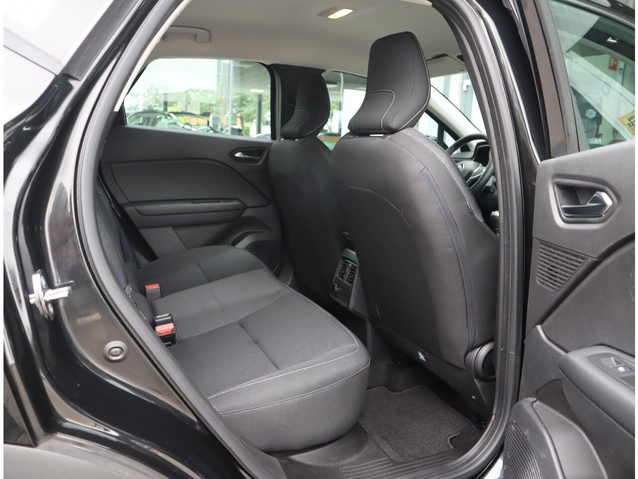 Renault CAPTUR 1.3 TCe 140 Business Zen