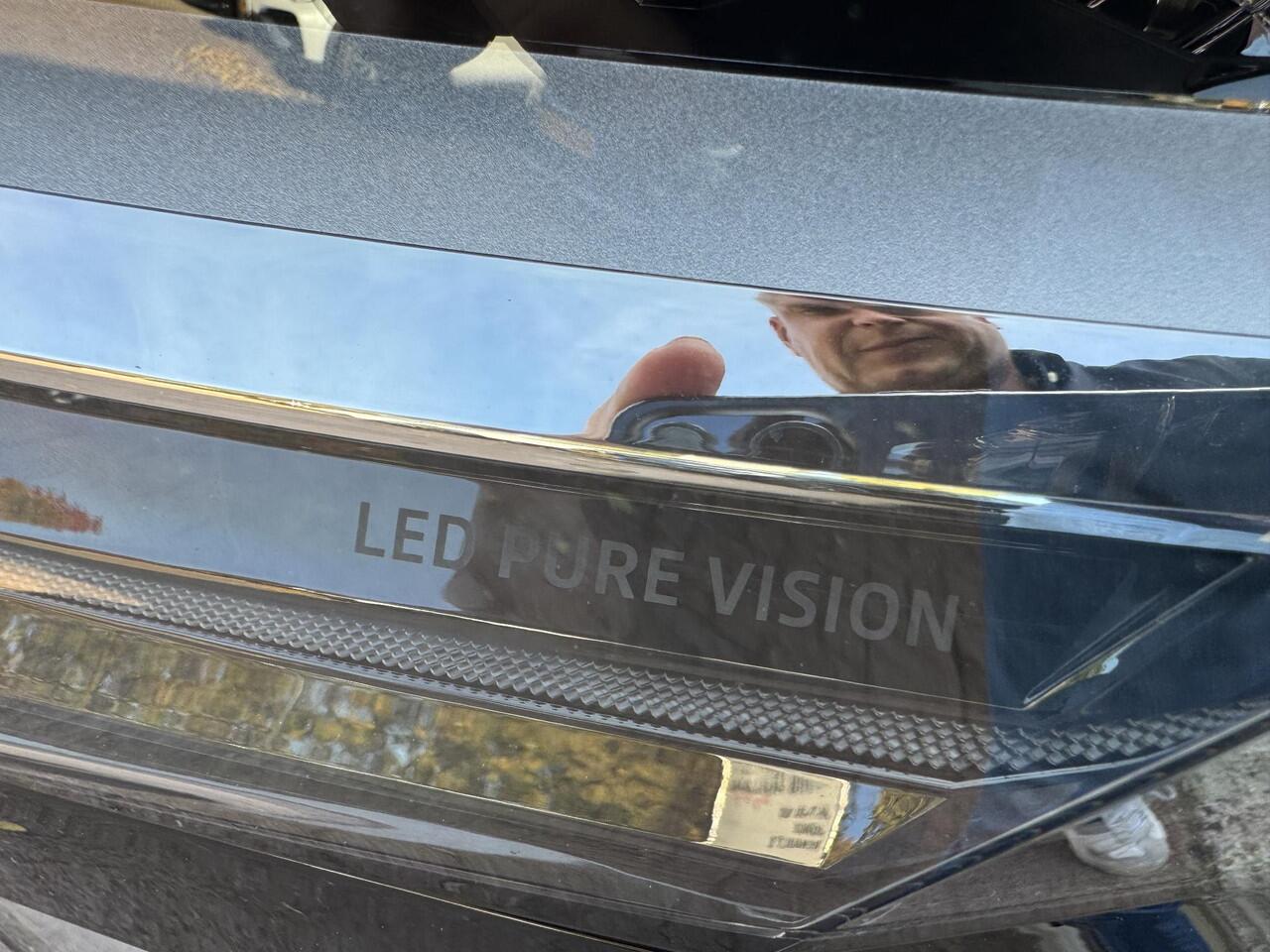 Renault CAPTUR 1.6 E-Tech 145 esprit Alpine+Pack Light&Sound!!