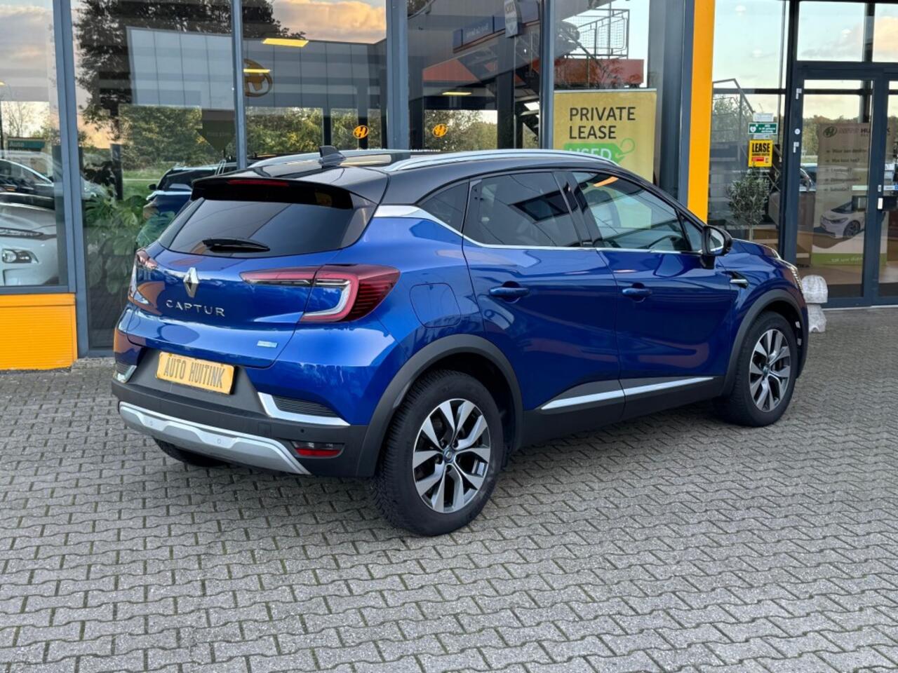 Renault CAPTUR 1.6 E-Tech Plug In - Edition One - Navi - camera - stoel+stuur verw.