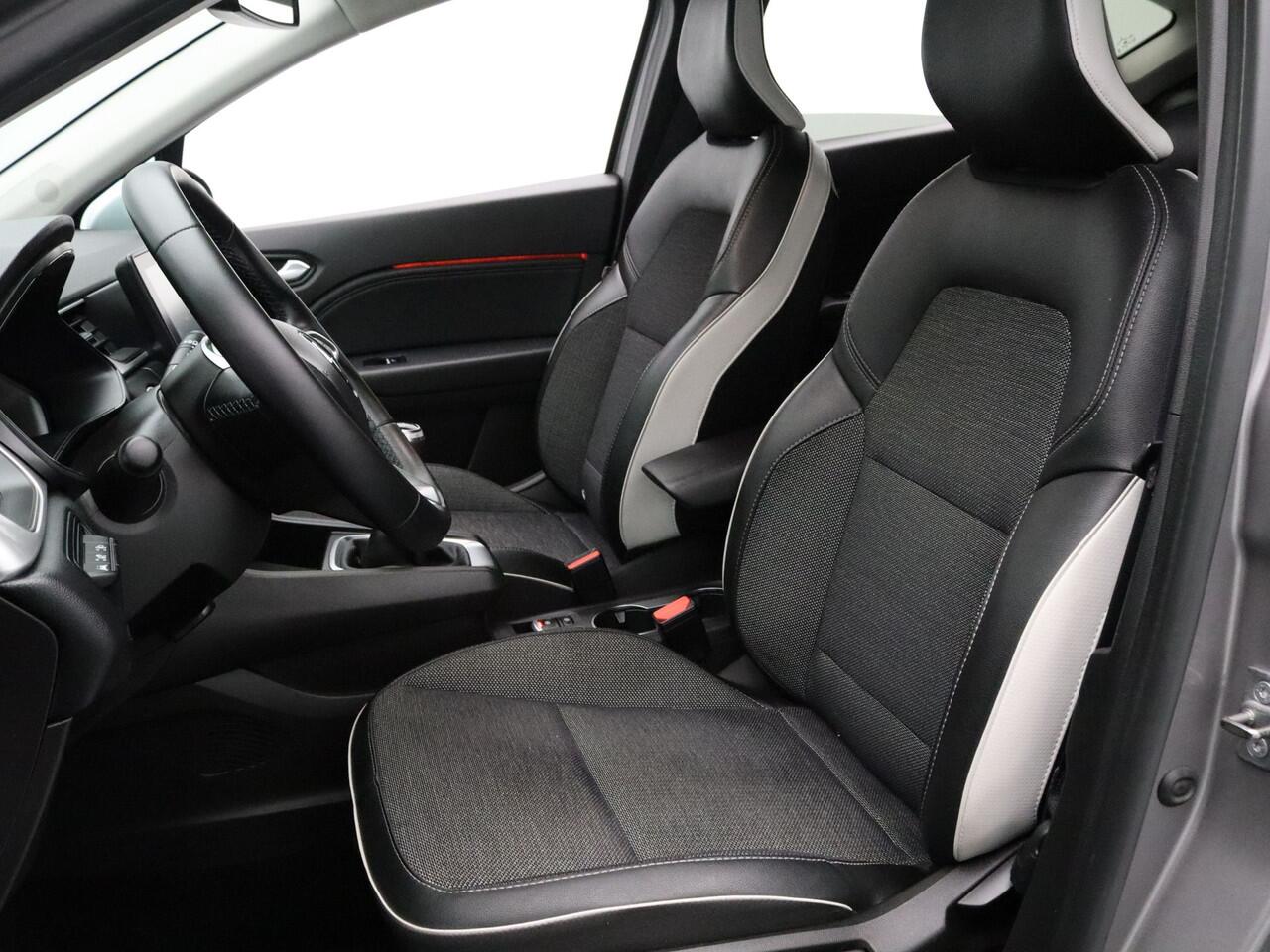 Renault CAPTUR TCe 90pk techno Camera | Cruise | Climate | Navi | Parkeersens. v+a