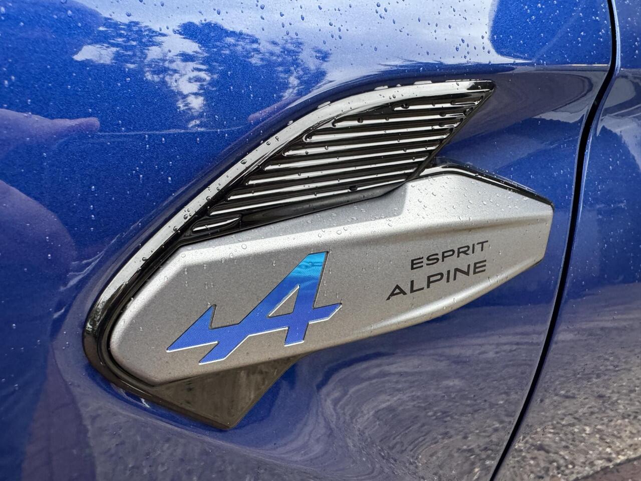 Renault CAPTUR 1.8 E-Tech 160 esprit Alpine+Pack Light&Sound!!