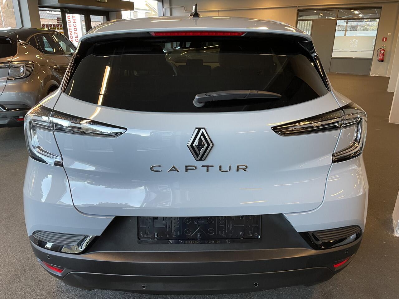 Renault CAPTUR 1.3 TCe 160 Techno Winterpakket-Achteruitrijcamera-Navigatie by Apple/Android-Climate control