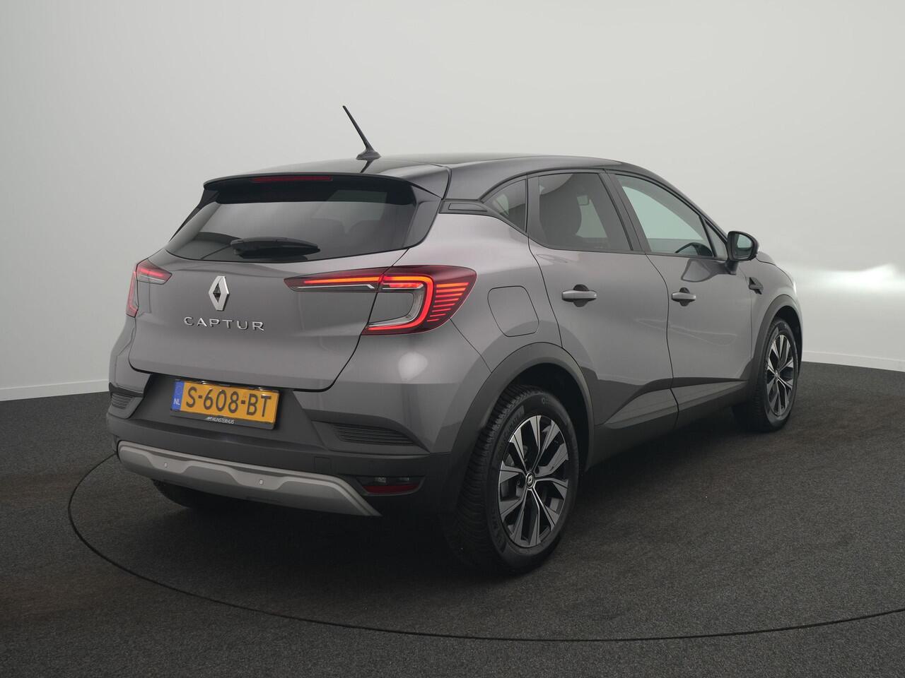 Renault CAPTUR TCe 90 Evolution - RIJKLAARPRIJS - All Seasonbanden - Achteruitrijcamera - Cruise Control - Navigatie