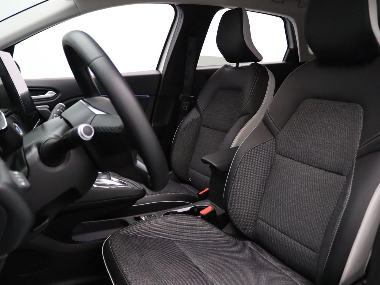 Renault CAPTUR E-Tech Plug-in Hybrid 160pk Intens Automaat Camera | Cruise | Navi | Parkeersens. v+a