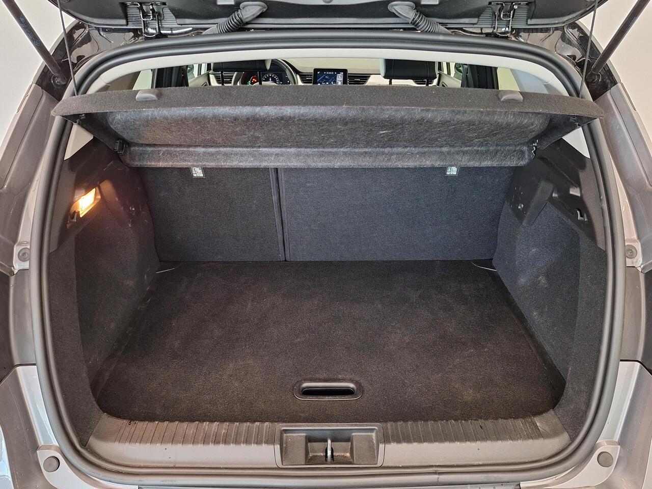 Renault CAPTUR 1.3 Mild Hybrid 160 EDC Techno | Adaptieve Cruise Control | Stoel- en voorruitverwarming | Dodehoek Detectie