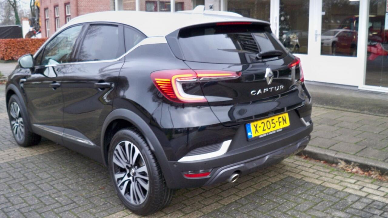 Renault CAPTUR 1.3 TCe Init. Paris Automaat