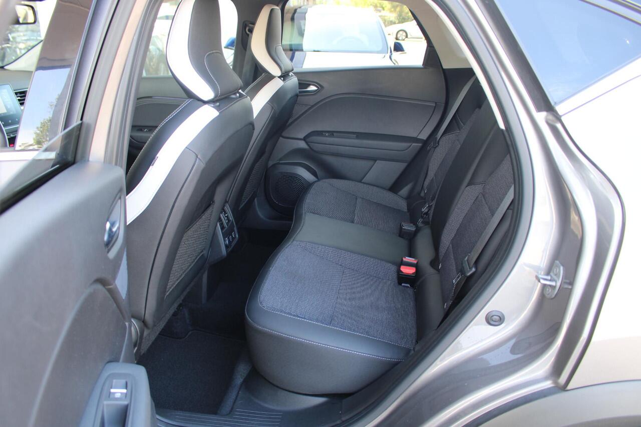 Renault CAPTUR 1.3 mild hybrid 160 techno | Automaat | Achteruitrijcamera | Stoelverwarming | Adaptive Cruise Control |