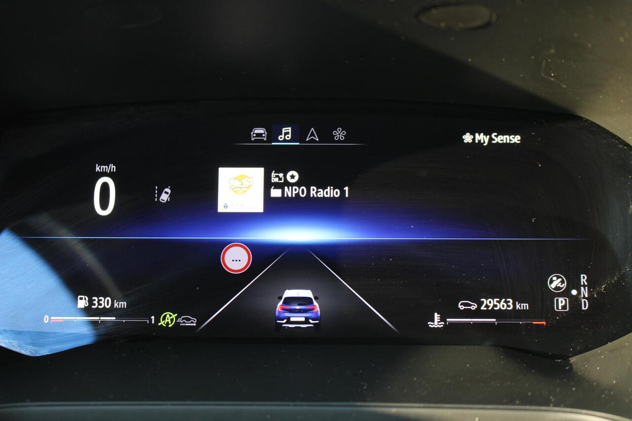 Renault CAPTUR 1.3 mild hybrid 160 iconic | Winter pakket | Panoramadak | Elektrische stoelbediening | BOSE audio