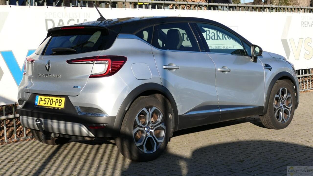 Renault CAPTUR 1.6 160 PHEV Plugin Hybrid Intens