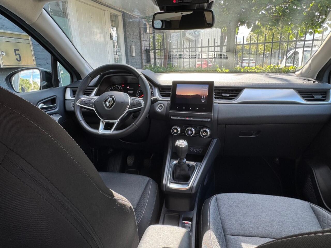 Renault CAPTUR 1.0 TCE Business Zen + ECC + Led + Navi + pdc - 04/2022 - 43 dkm