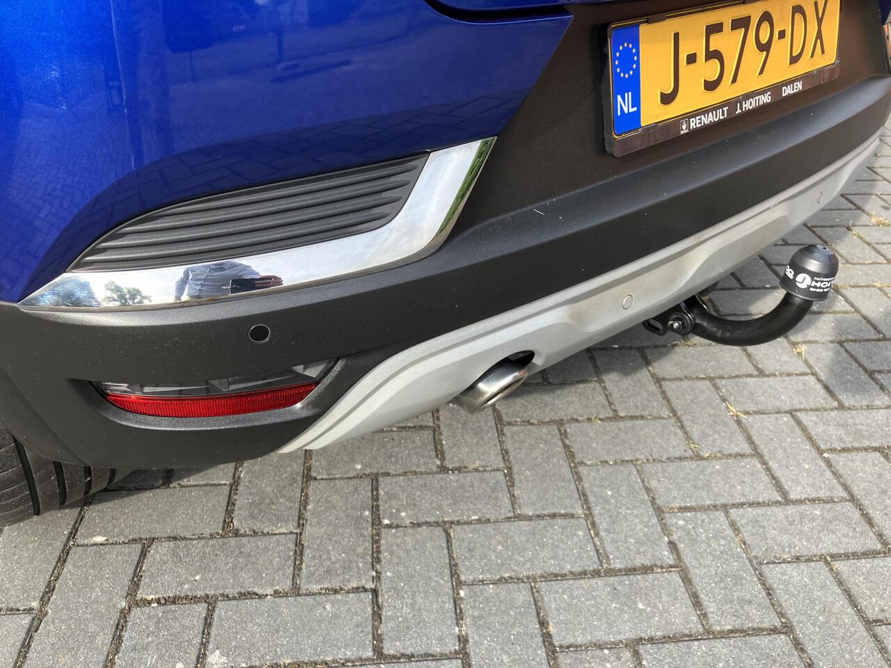 Renault CAPTUR 1.3 TCe 130 Intens * TREKHAAK *