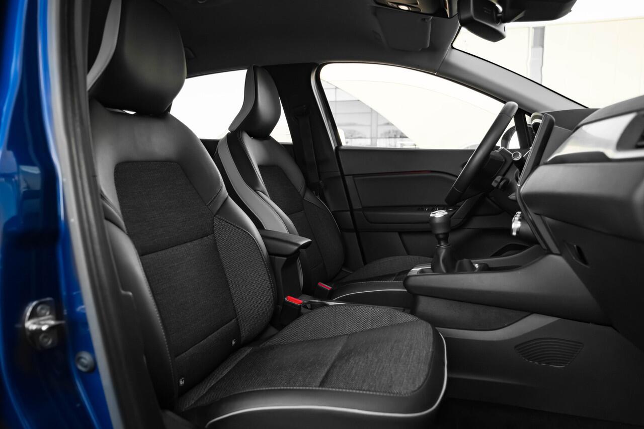 Renault CAPTUR 1.0 TCe 100 Intens | navigatie | climate control | trekhaak