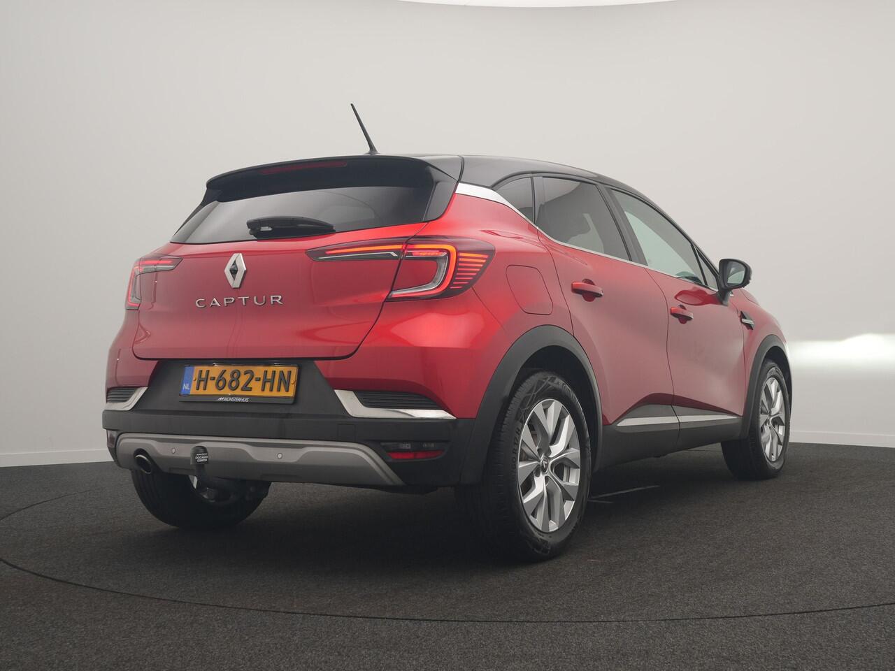 Renault CAPTUR TCe 100 Intens - Occasion Lease vanaf ¤804 p/m - RIJKLAARPRIJS - Achteruitrijcamera - Cruise Control - Trekhaak