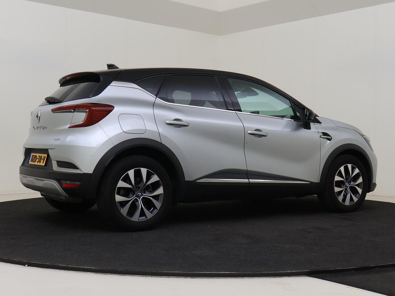 Renault CAPTUR 1.6 E-Tech Plug-in Hybrid 160 Intens | Achteruitrijcamera | Pack Easy Link | Keyless entry |