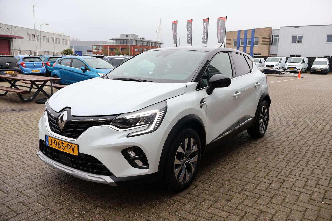 Renault CAPTUR 1.0 TCe 100 Intens 1 Eigenaar | NL-Auto | Volledig Onderh | BTW | Two-Tone | Carplay | Navi | Climate | Cruise | Bots | Multi Media | Multi Sense | Keyless | PDC