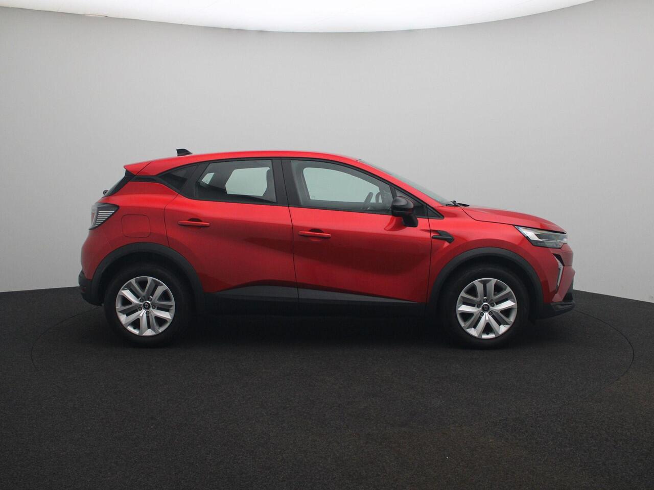 Renault CAPTUR mild hybrid 160 EDC Evolution | Automaat | Parkeersensoren achter met achteruitrijcamera | Airco | Metaalkleur | Apple CarPlay & Android Auto | Reservewiel | Trekgewicht 1.500 kg |