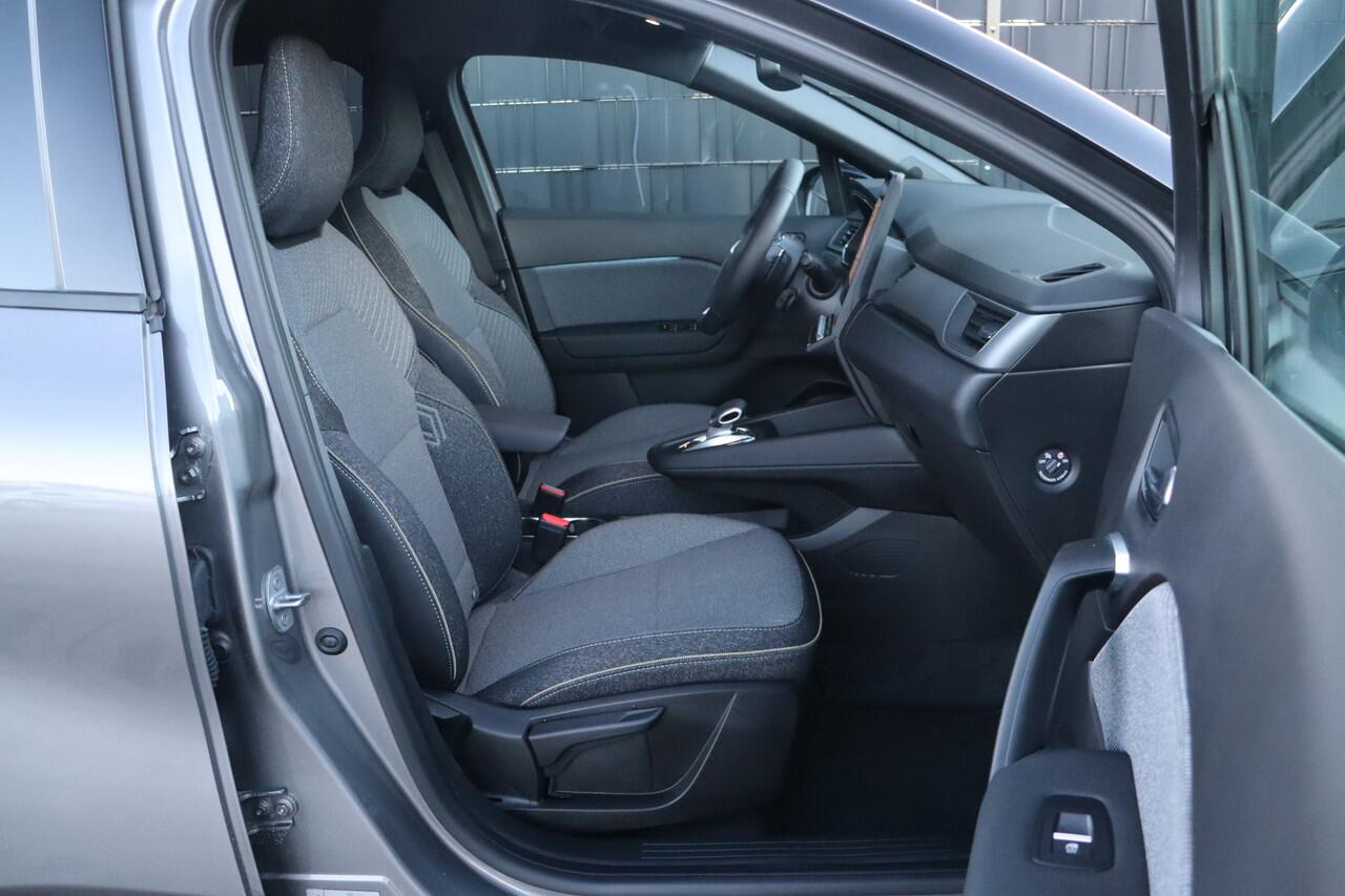 Renault CAPTUR 1.3 mild hybrid 160 techno Automaat | Adap. Cruise | Stoel-/Stuurverwarming | Carplay | Camera | Climate Control