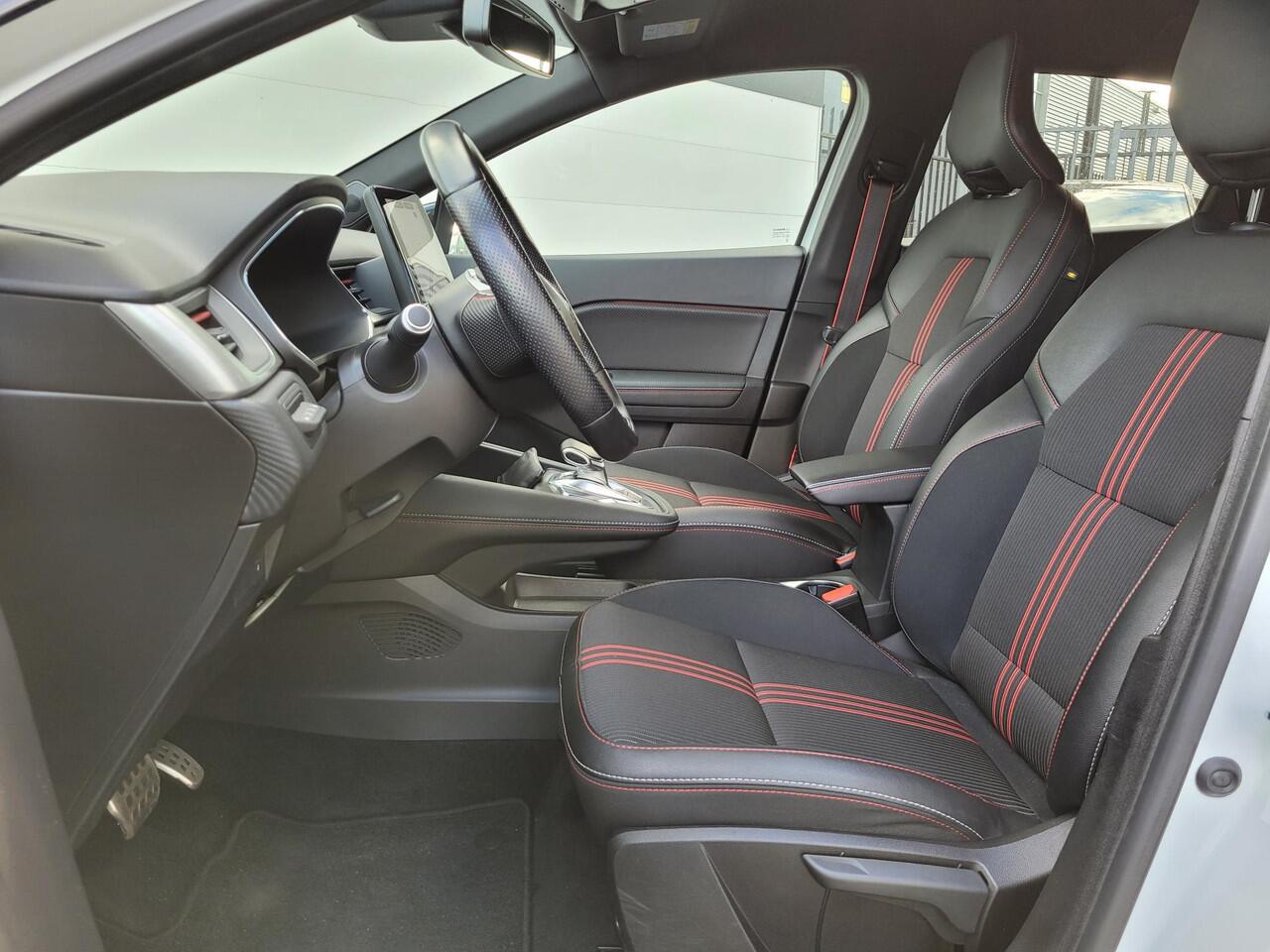 Renault CAPTUR 1.6 E-Tech Plug-in Hybrid 160 R.S. Line | Winter Pack | Bose | Camera | Navigatie