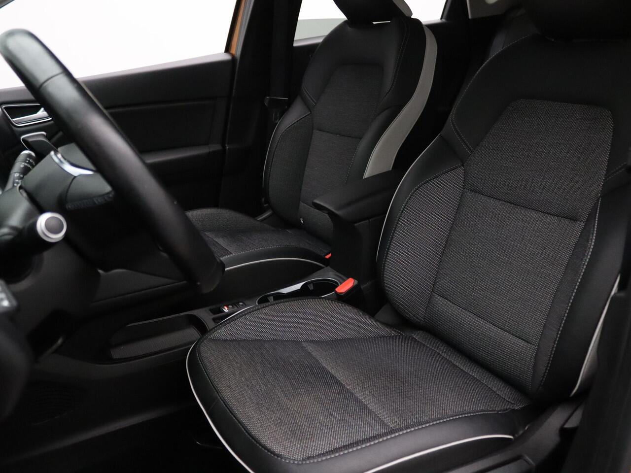 Renault CAPTUR 160pk E-Tech Plug-in Hybrid Edition One Automaat Camera | Adapt. Cruise | Navi | Parkeersens. v+a