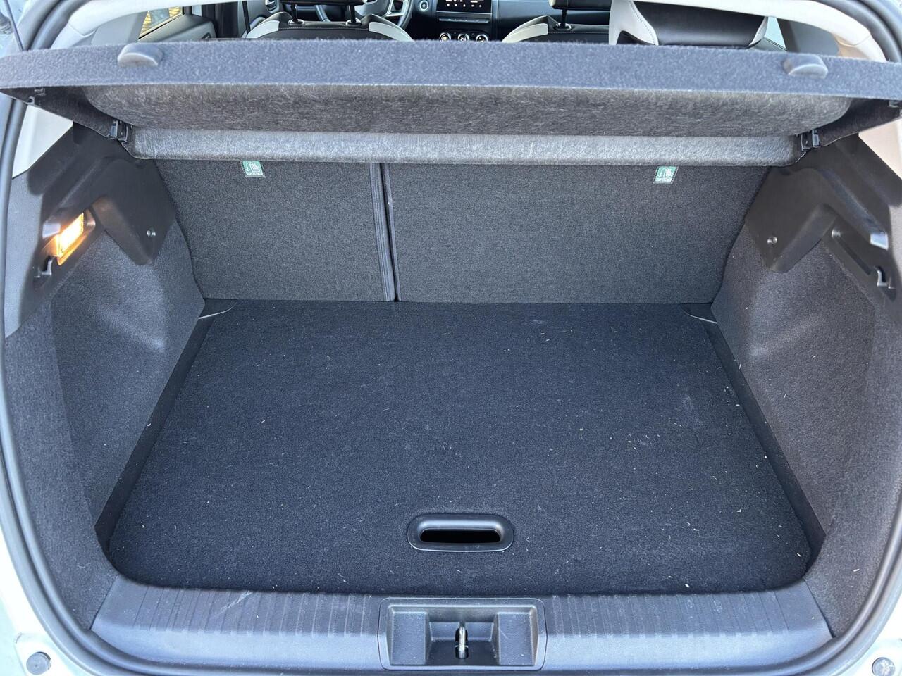 Renault CAPTUR 1.0 TCe 100 Bi-Fuel Intens | 1e Eig | 360 camera | Groot Navigatie | 18"LMV | LPG G3 |