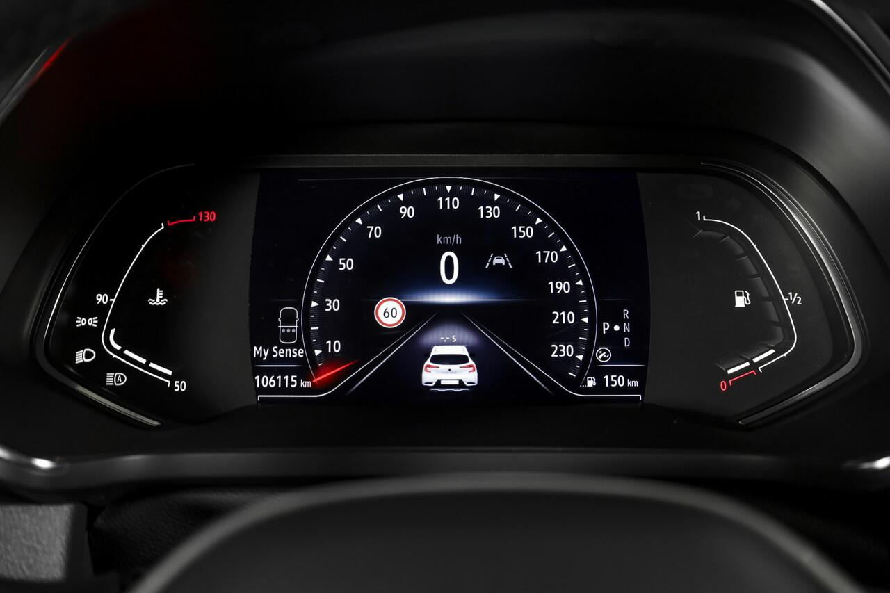 Renault CAPTUR 1.3 TCe 140 PK Intens - Automaat | Cruise | PDC | 360 Camera | App. Connect | ECC | Multi-Sense | LM 18" |