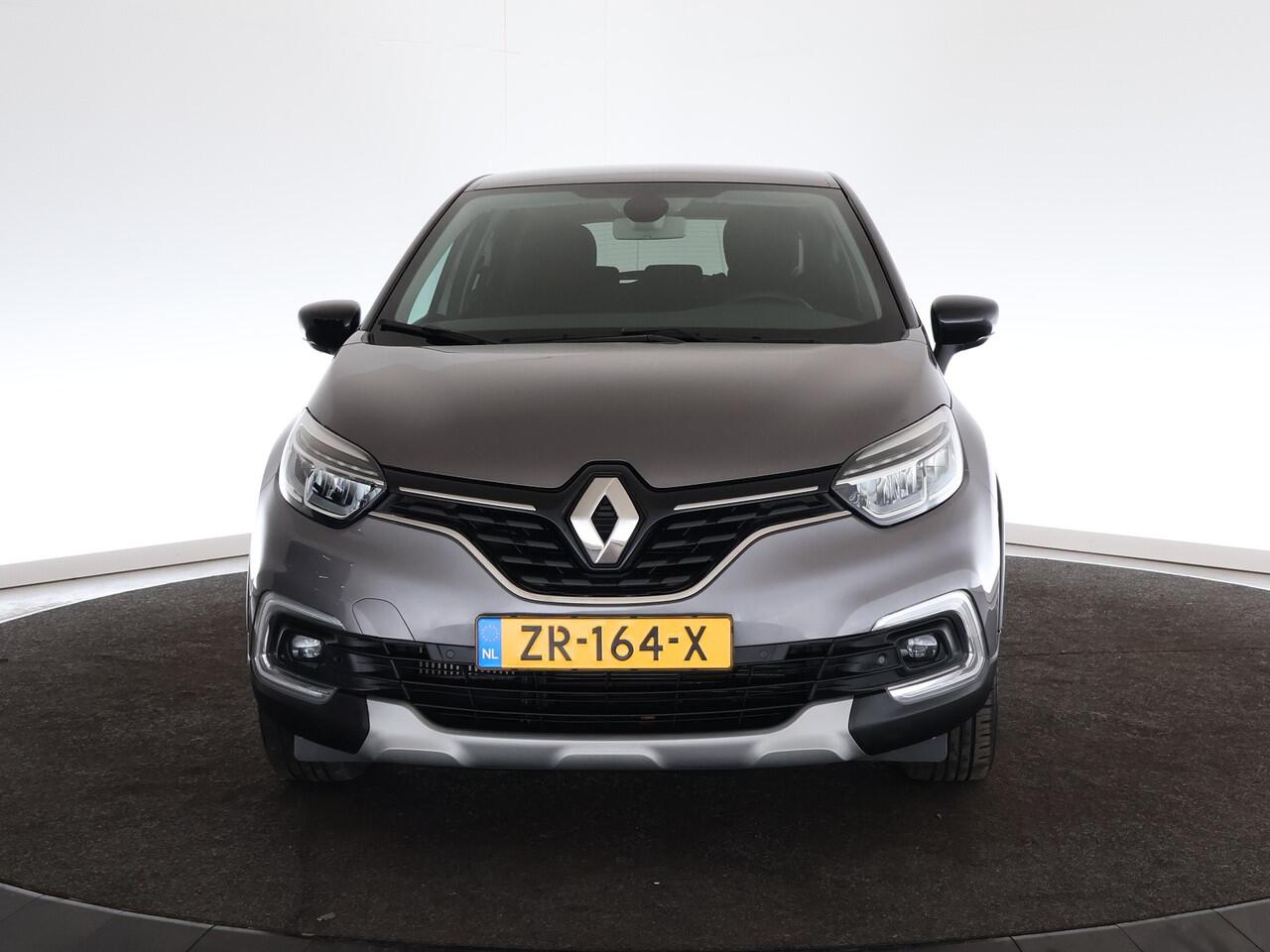 Renault CAPTUR 1.3 TCe Intens | Automaat | Trekhaak | Navi | Carplay |*