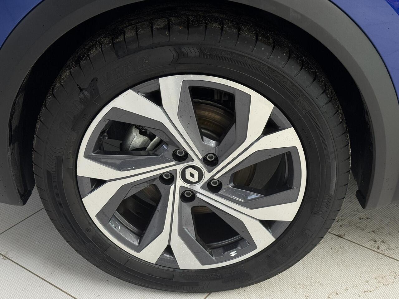 Renault CAPTUR 1.6 E-Tech Hybrid 145 R.S. Line | Navigatie | Camera | Cruise control | Lichtmetalen velgen 18'' |