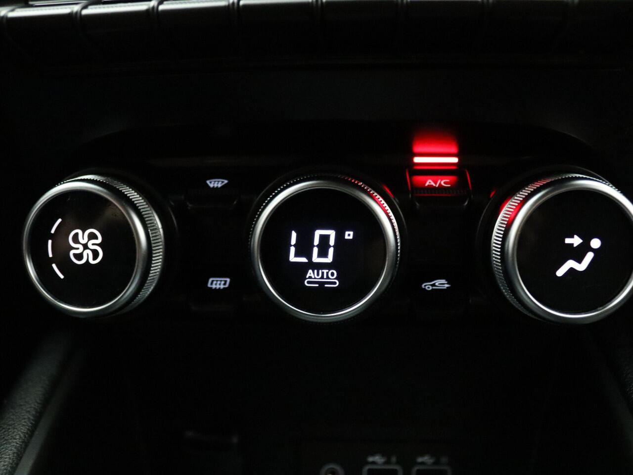 Renault CAPTUR 145pk E-Tech full hybrid E-Tech engineered Automaat 360° Camera | Cruise | Climate | Navi | Parkeersens. v+a