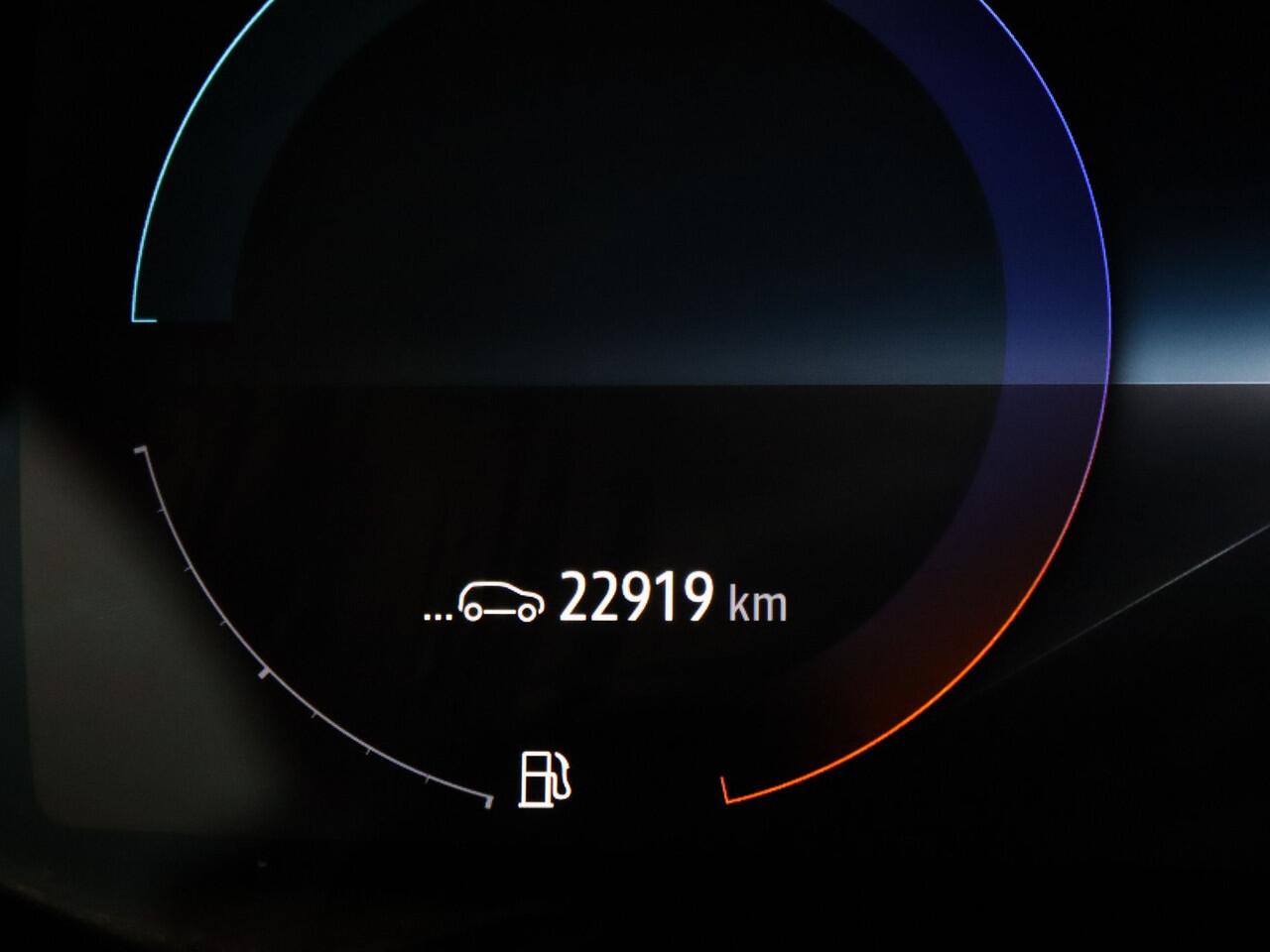 Renault CAPTUR 160pk E-Tech Plug-in Hybrid Intens Automaat Camera | Adapt. Cruise | Navi | Parkeersens. v+a