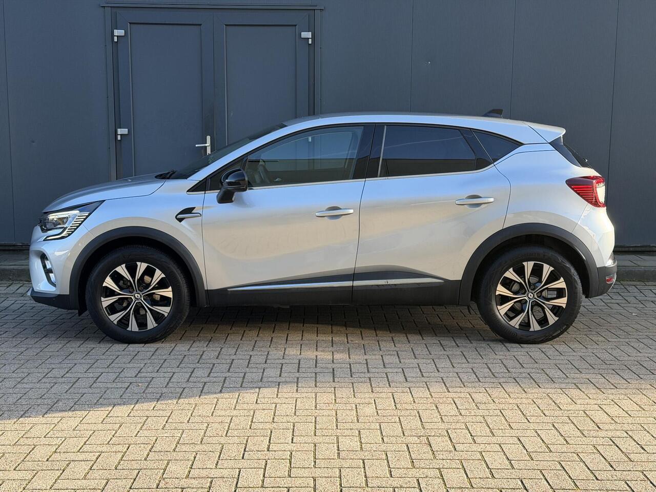 Renault CAPTUR 1.0 TCe 90 techno / Trekhaak 1200KG / Camera / PDC / Navigatie / Stoel & Stuurwiel Verwarming / Cruise / Clima / DAB / AppleCarplay & Android Auto /