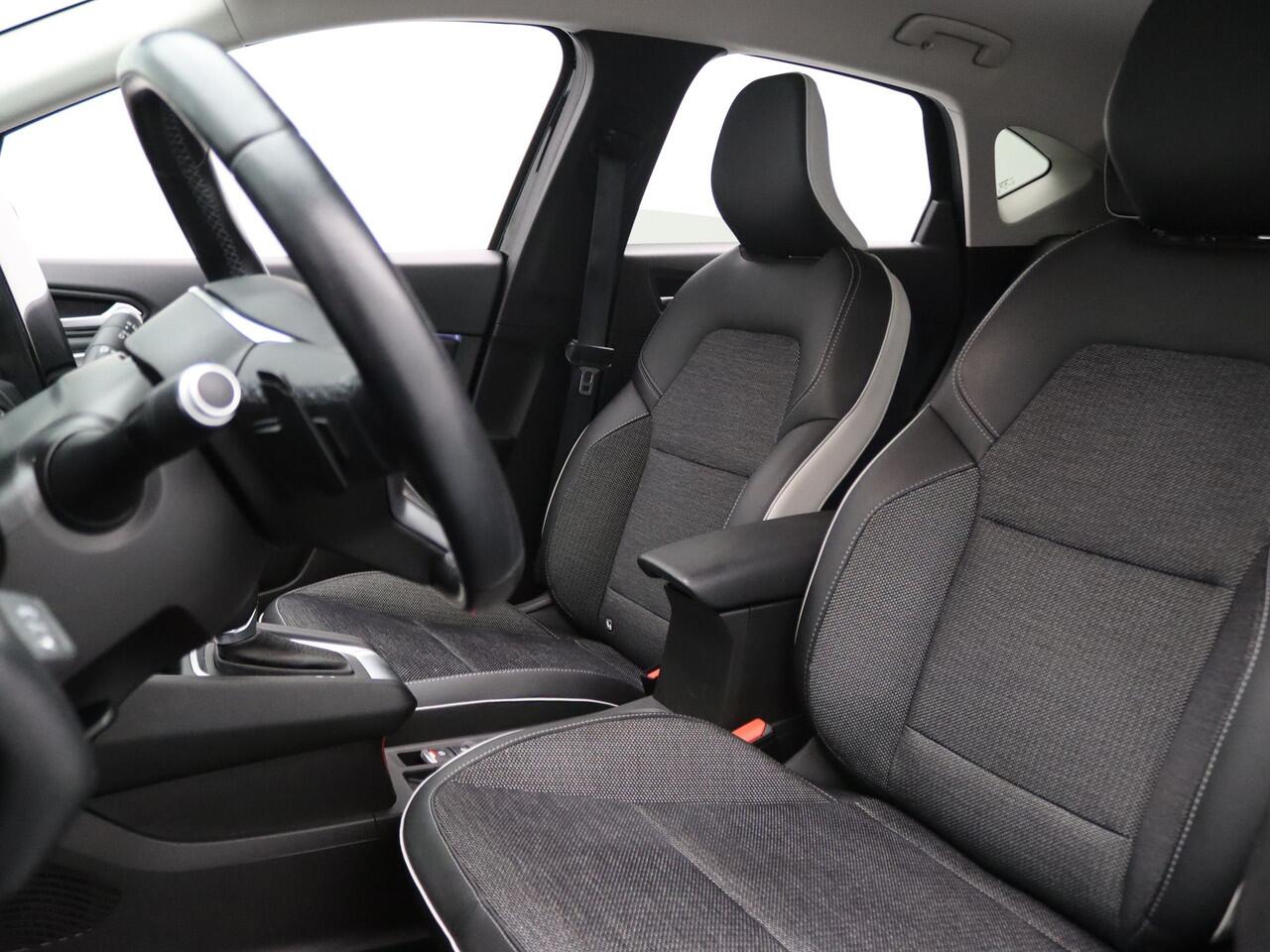 Renault CAPTUR 130pk TCe Edition One Camera | Cruise | Navi | Parkeersens. v+a | Trekhaak