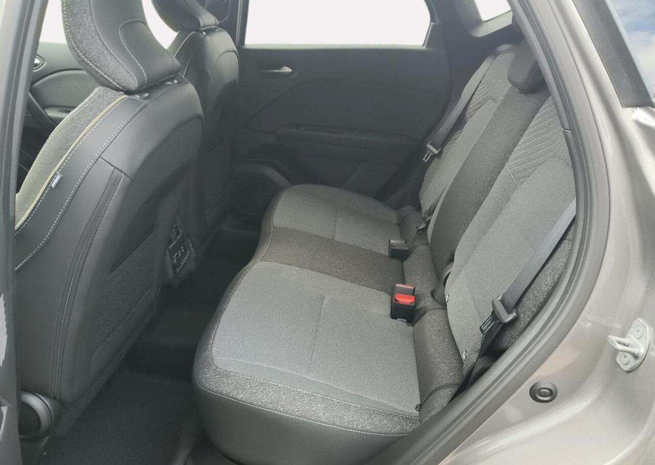 Renault CAPTUR 1.8 E-Tech full hybrid 160 techno - Demo / pack advanced driving assist - pack winter