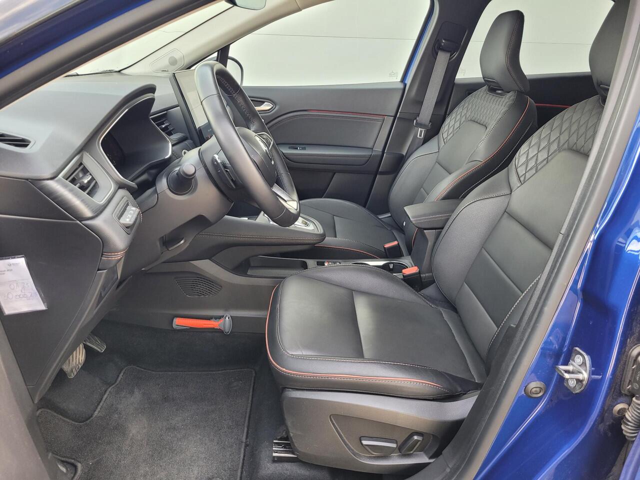 Renault CAPTUR 1.3 TCe 160 iconic (Hoge instap) BOSE | 360° Camera | Leder | Navigatie | Dealer Onderhouden