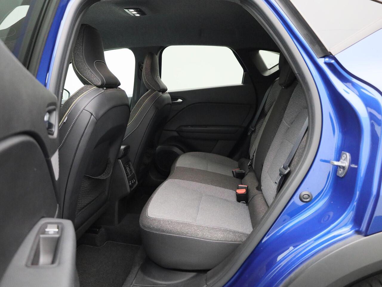 Renault CAPTUR 1.6 E-Tech full hybrid 145 techno | Automaat | Navigatie | Apple carplay | Stoel + Stuurverwarming | Camera | Climate control
