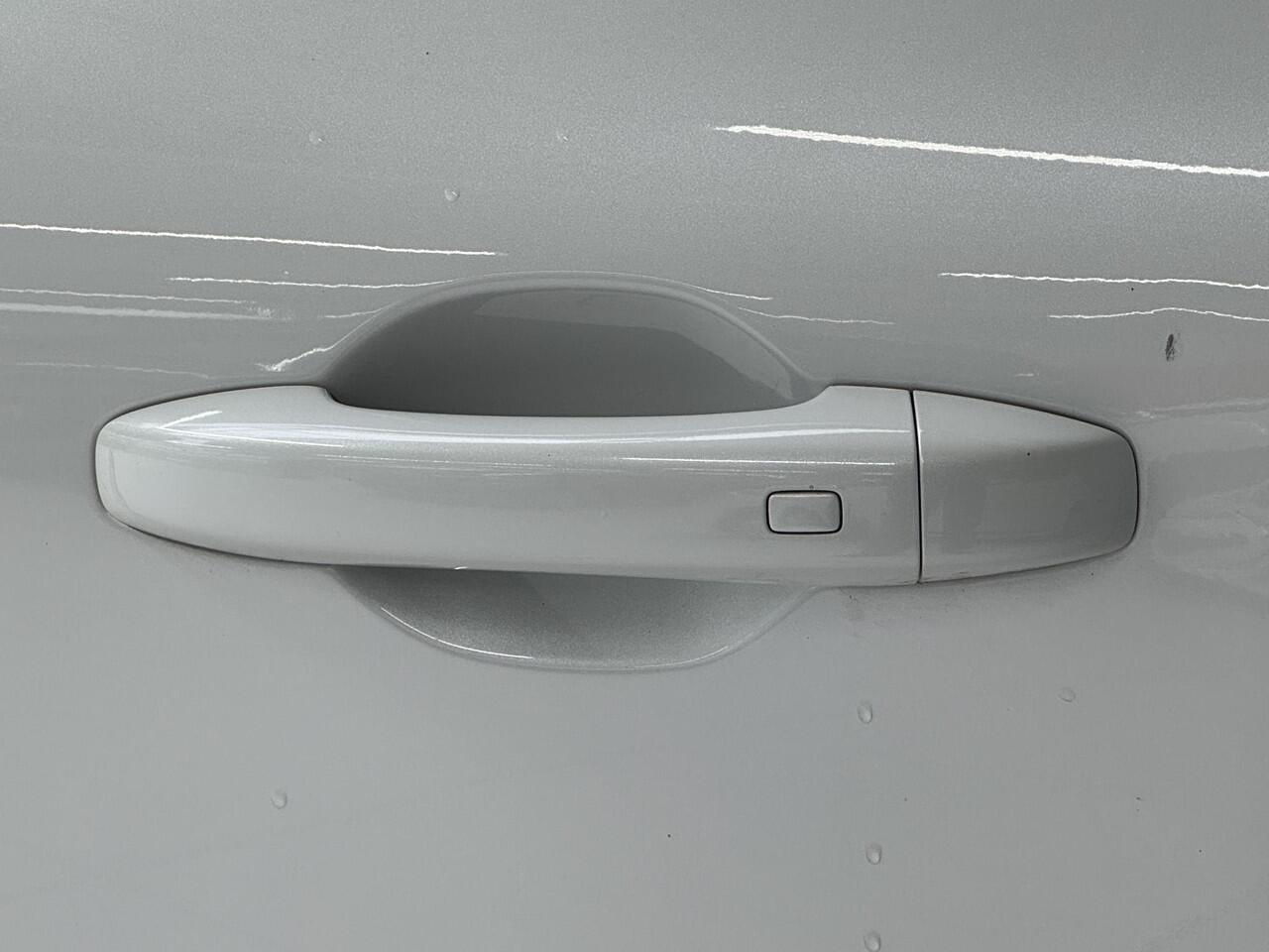 Renault CAPTUR 1.3 TCe 140 Intens | Navigatie | Camera | Trekhaak | Apple Carplay/Android Auto |