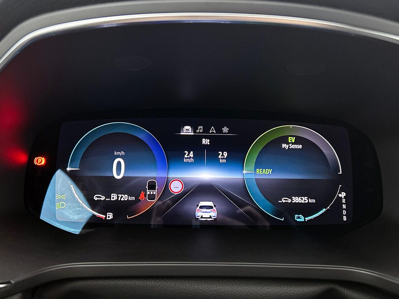 Renault CAPTUR E-Tech full hybrid 145PK techno / CAMERA / NAVI GROOT