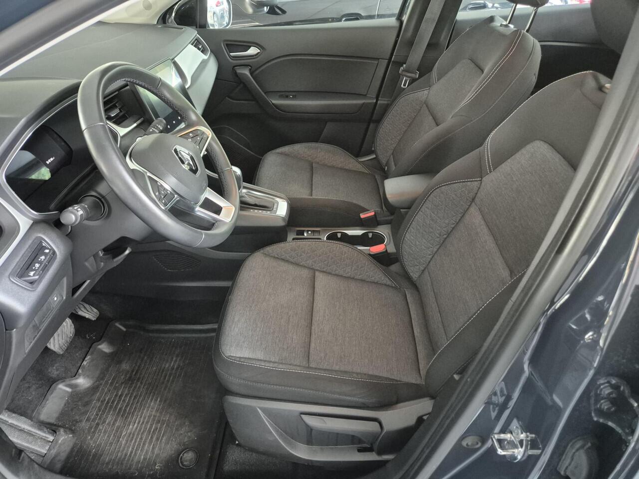 Renault CAPTUR 1.6 E-Tech Automaat plug-in hybrid 160 techno Meer foto's volgen zsm Nav/Camera/Parkeer sens/Clima Eurorepar