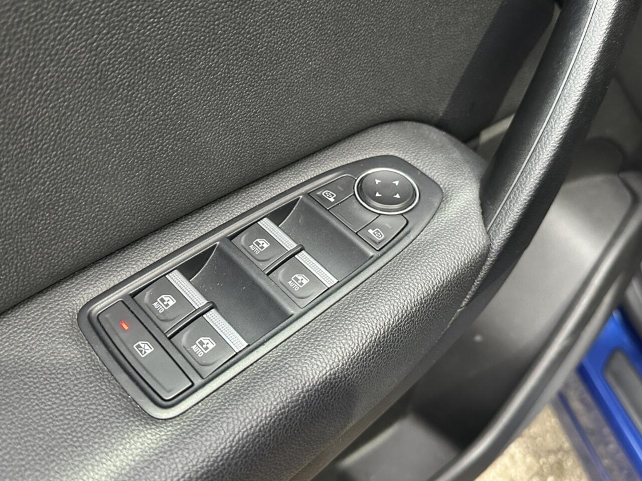 Renault CAPTUR 1.6 E-Tech Hybride 145 Intens Panorama Schuifdak Half Leder