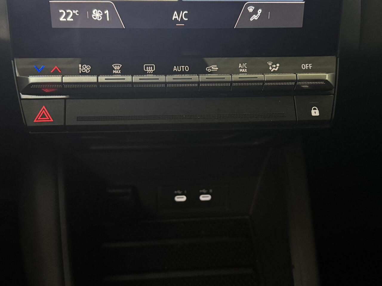 Renault CAPTUR 1.6 E-Tech full hybrid 145 Techno | Navigatie | 360 Camera | Cruise control adaptief |